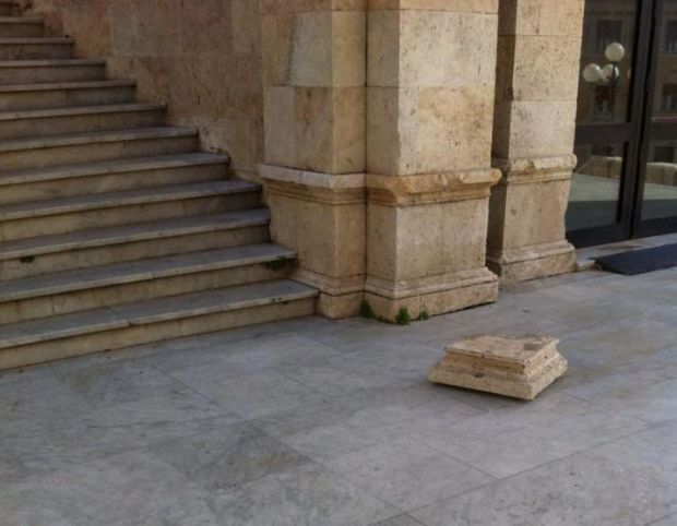 vandali-al-bastione-zedda-and-ldquo-danno-per-la-citt-and-agrave-e-per-le-casse-comunali-ma-metteremo-tutto-a-posto-and-rdquo