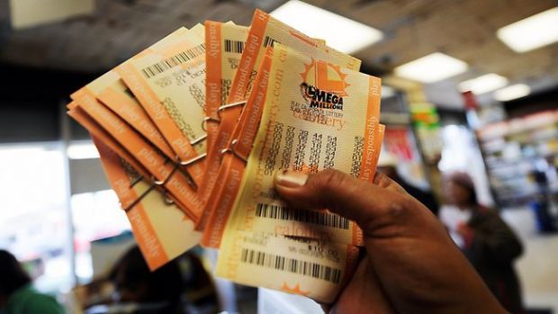 colpo-grosso-a-arzachena-gioca-1-euro-al-lotto-e-ne-vince-120-mila