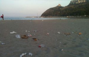 and-lsquo-bella-senz-and-rsquo-aliga-and-rsquo-contro-i-cagliaritani-and-lsquo-caddozzi-and-rsquo-sabato-20-luglio-pulizia-del-poetto