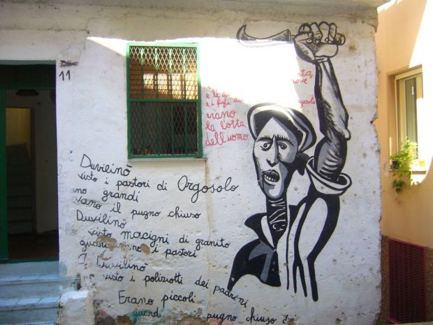 orgosolo-la-barista-in-lacrime-and-quot-episodio-gravissimo-il-sindaco-non-cerchi-scuse-and-quot