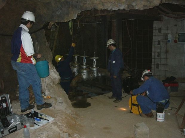 Igea igea-tensione-a-iglesias-blitz-dei-lavoratori-negli-uffici-regionali