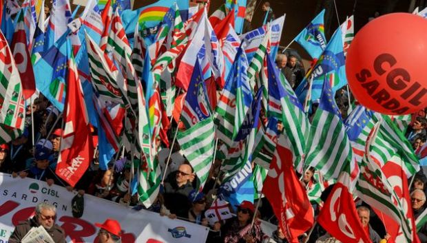 riqualificazione-di-oltre-500-lavoratori-di-aziende-in-crisi-accordo-tra-regione-e-sindacati