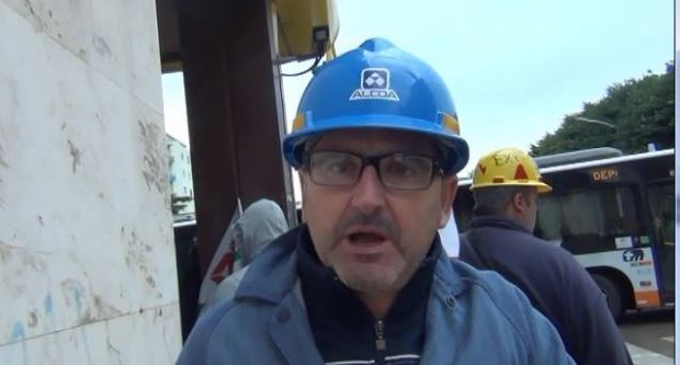 and-ldquo-a-gennaio-sar-and-ograve-licenziato-per-me-e-la-mia-famiglia-la-situazione-and-egrave-tragica-and-rdquo