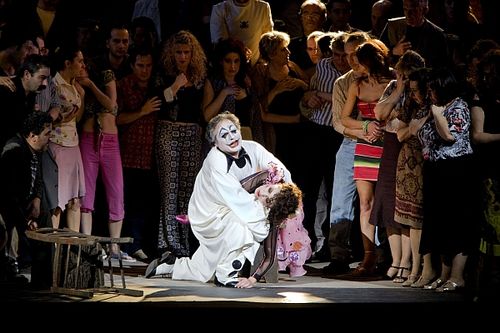 lirico-successo-per-and-ldquo-pagliacci-and-rdquo-di-leoncavallo-con-la-regia-di-zeffirelli