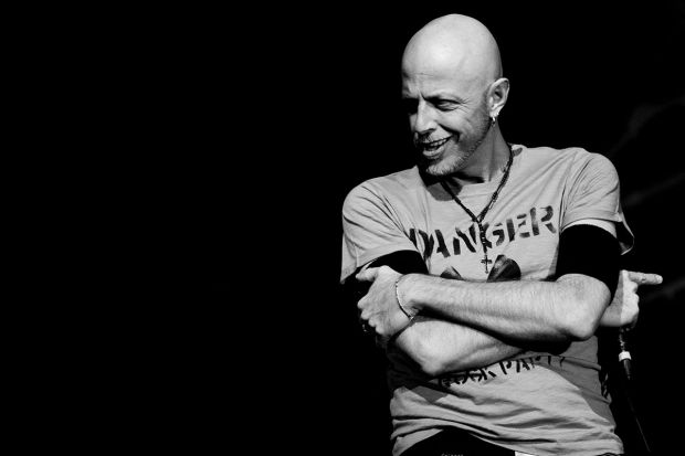 alghero-non-rinuncia-a-capodanno-in-piazza-coi-negrita