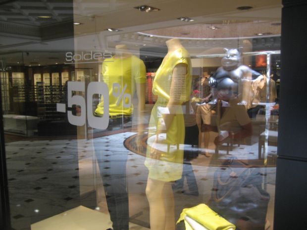 saldi-al-via-il-4-gennaio-in-sardegna-confcommercio-280-euro-a-famiglia-con-sconti-medi-del-40