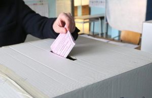europee-e-amministrative-urne-aperte-nell-and-rsquo-isola-fino-alle-23
