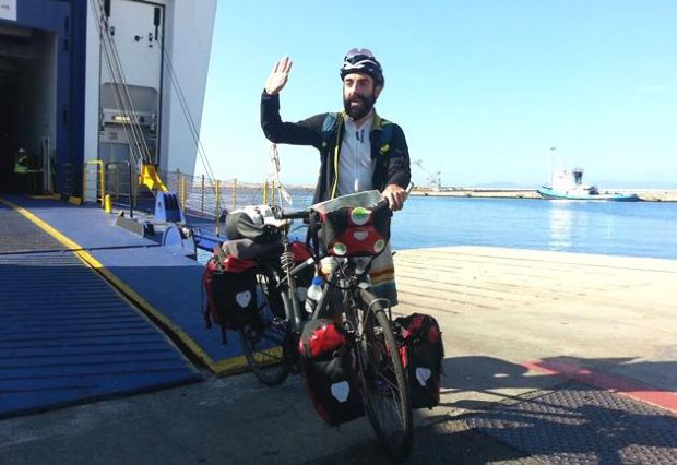 dopo-il-giro-del-mondo-in-bici-cucca-and-egrave-tornato-a-cagliari