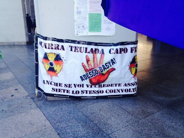 and-ldquo-stop-a-poligoni-e-armi-in-sardegna-and-rdquo-protesta-pacifista-in-consiglio-regionale