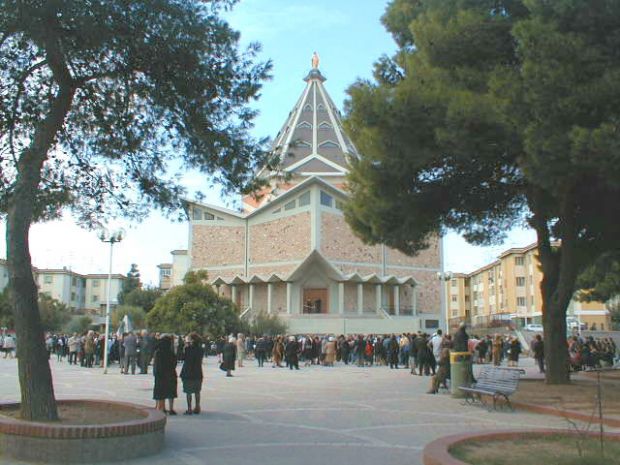 San Michele san-michele-ferisce-un-and-rsquo-anziana-con-l-and-rsquo-auto-e-scappa-rintracciato-e-denunciato