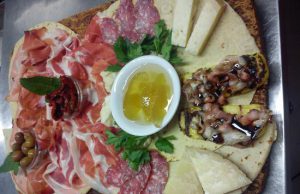 burrida-culurgiones-e-pani-frattau-a-porto-rotondo-l-and-rsquo-aperitivo-and-egrave-made-in-sardinia