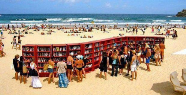 libri-sotto-l-and-rsquo-ombrellone-arriva-in-sardegna-and-ldquo-librerie-da-spiaggia-and-rdquo