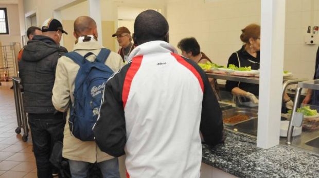 caritas-la-mensa-diventa-self-service