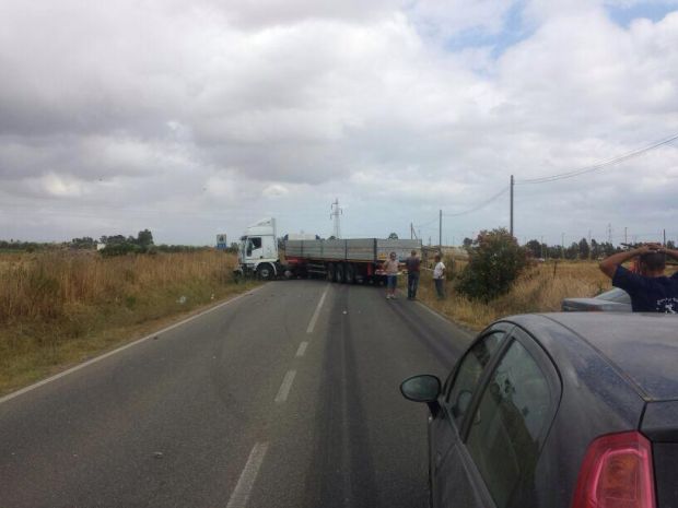 sestu-scontro-tra-auto-e-autoarticolato-morta-una-ragazza-di-26-anni