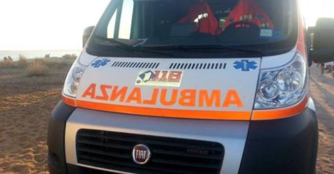 minorenne-cade-dal-motorino-e-batte-la-testa-and-egrave-grave