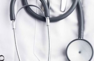 timbrava-il-cartellino-alla-asl-e-poi-lavorava-nel-centro-della-moglie-arrestato