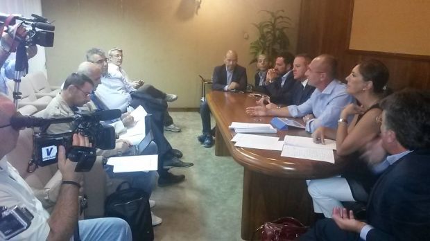 patto-stabilit-and-agrave-fi-and-ldquo-stato-sottrae-aumenti-alla-sardegna-su-giochi-e-tabacchi-paci-si-dimetta-and-rdquo