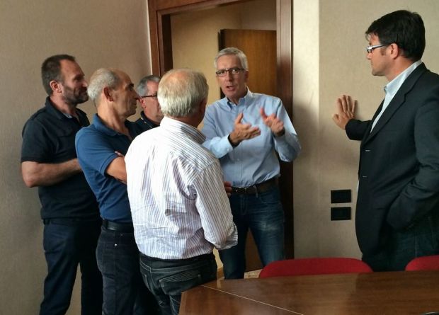 pace-tra-regione-e-pastori-c-and-rsquo-and-egrave-l-and-rsquo-accordo-su-lingua-blu-e-piano-rurale