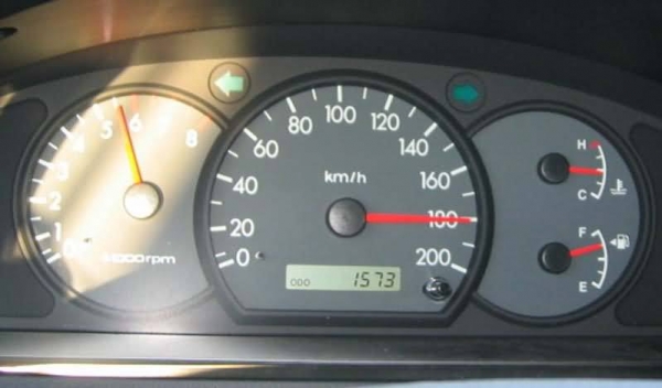 correva-a-180-km-all-and-rsquo-ora-sulla-131-multato