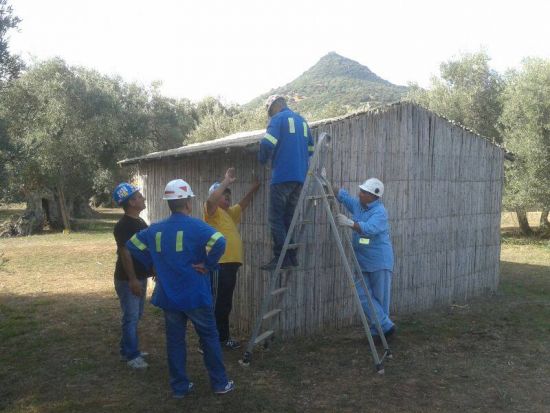sulcis-sagra-delle-olive-e-lotta-per-il-lavoro-operai-alcoa-protagonisti-a-s-and-rsquo-ortu-mannu
