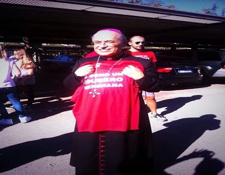 Meridiana meridiana-il-vescovo-protesta-coi-lavoratori-sotto-la-torre