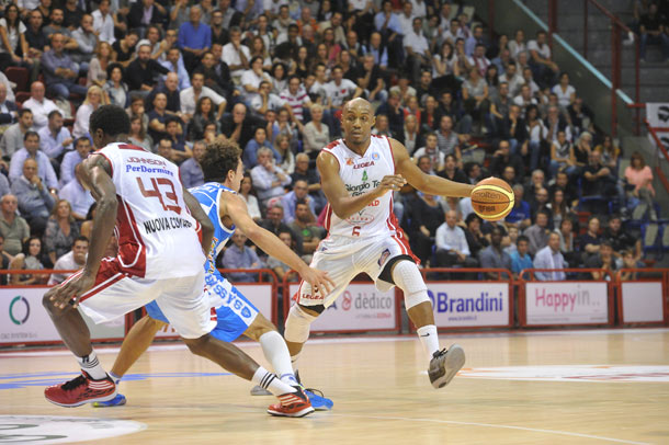 Dinamo espugna Pistoia e torna al successo dinamo-espugna-pistoia-e-torna-al-successo