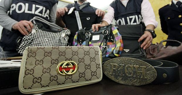 la-piaga-della-contraffazione-nel-2013-danneggiate-l-and-rsquo-11-delle-imprese-sarde