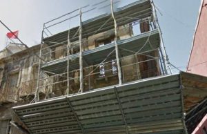 dal-sorcesco-a-via-garibaldi-and-ldquo-horror-tour-and-rdquo-dei-riformatori-tra-ponteggi-e-cantieri-in-citt-and-agrave