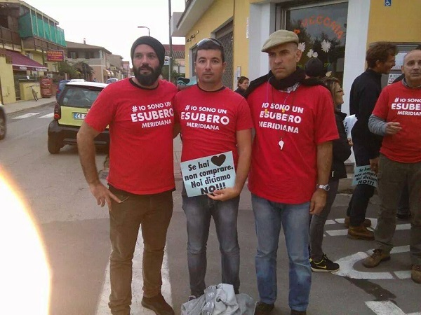 la-marcia-del-lavoro-a-uta-dalla-famiglia-con-le-bimbe-malate-sotto-sfratto