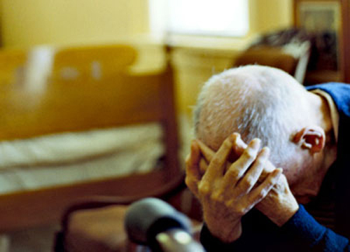 pensionato-87enne-senza-soldi-banca-sblocca-conto