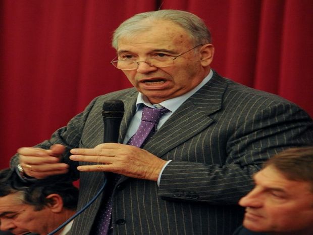 Vitalizi e rimborsi vitalizi-e-rimborsi-oppi-ritira-la-firma-da-due-proposte-di-legge