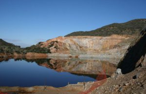 crisi-igea-rischi-per-il-lago-di-cianuro-a-furtei