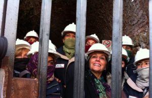 Abbracci e lacrime in galleria: pace tra le “irriducibili” e l’assessore Piras abbracci-e-lacrime-in-galleria-pace-tra-le-and-ldquo-irriducibili-and-rdquo-e-l-and-rsquo-assessore-piras