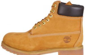 senza-lavoro-e-con-le-scarpe-rotte-ruba-un-paio-di-timberland-cagliaritana-arrestata-a-ravenna