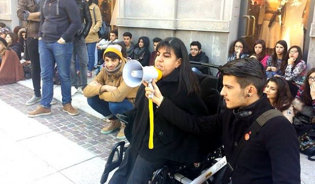 l-assessore-firino-incontra-gli-studenti-and-quot-modificheremo-normativa-su-assegni-di-merito-and-quot