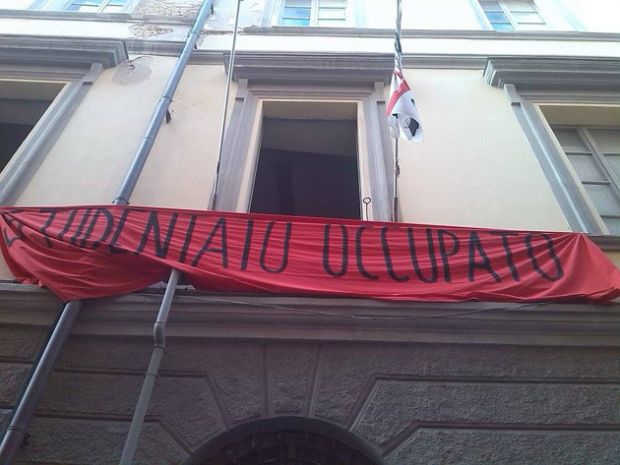 Scuola chiusa occupata da studenti: “Vogliamo risposte dalle istituzioni” scuola-chiusa-occupata-da-studenti-and-ldquo-vogliamo-risposte-dalle-istituzioni-and-rdquo
