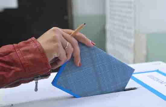 legge-di-stabilit-and-agrave-a-maggio-election-day-per-risparmiare-100-milioni