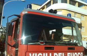 fiamme-in-casa-durante-la-notte-ustionato-un-sessantenne