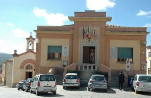 il-sindaco-ragnedda-ritira-le-deleghe-agli-assessori-e-azzera-la-giunta-di-arzachena