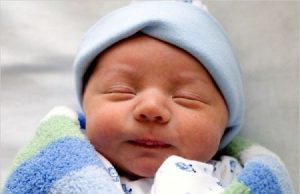 un-minuto-dopo-la-mezzanotte-il-primo-sardo-dell-and-rsquo-anno-nato-al-policlinico