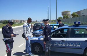 polstrada-nel-2014-allarme-guida-senza-patente-assicurazione-e-revisione-mortali-in-calo