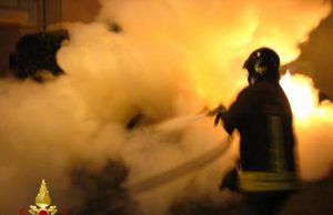 incendio-nella-gelateria-terrore-tra-i-clienti