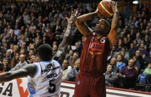 Sfida al vertice per la Dinamo oggi a Venezia sfida-al-vertice-per-la-dinamo-oggi-a-venezia