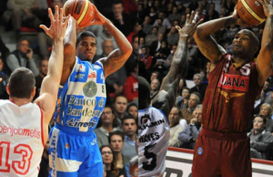 La Dinamo vince a Venezia 100-90 la-dinamo-vince-a-venezia-100-90