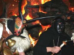 boes-e-merdules-introno-alle-fiamme-coi-fuochi-di-sant-and-rsquo-antonio-inizia-il-carnevale