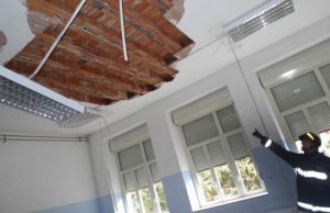 crolla-soffitto-del-liceo-a-casa-860-studenti