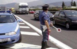 maxitamponamento-sulla-carlo-felice-5-auto-coinvolte-traffico-in-tilt