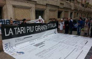 Caro Tari, sindaco Bolotana consegna la fascia tricolore al Prefetto e si dimette caro-tari-sindaco-bolotana-consegna-la-fascia-tricolore-al-prefetto-e-si-dimette