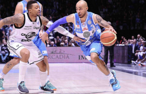 Virtus Bologna sprecona con la Dinamo Sassari, ma ci pensa Ray virtus-bologna-sprecona-con-la-dinamo-sassari-ma-ci-pensa-ray