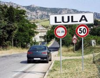 dopo-l-and-rsquo-omicidio-lula-si-ribella-alla-violenza-venerd-and-igrave-fiaccolata-in-paese